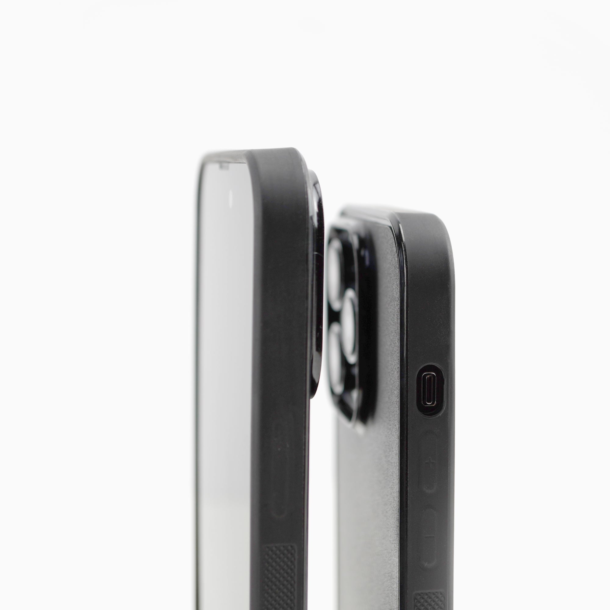 iPhone 15 Pro Graphite Case