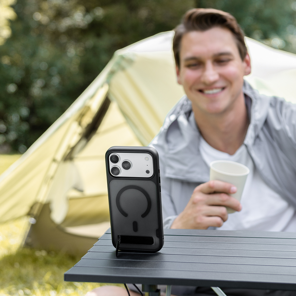 iPhone 18 Pro / 17 Pro GlideStand Case